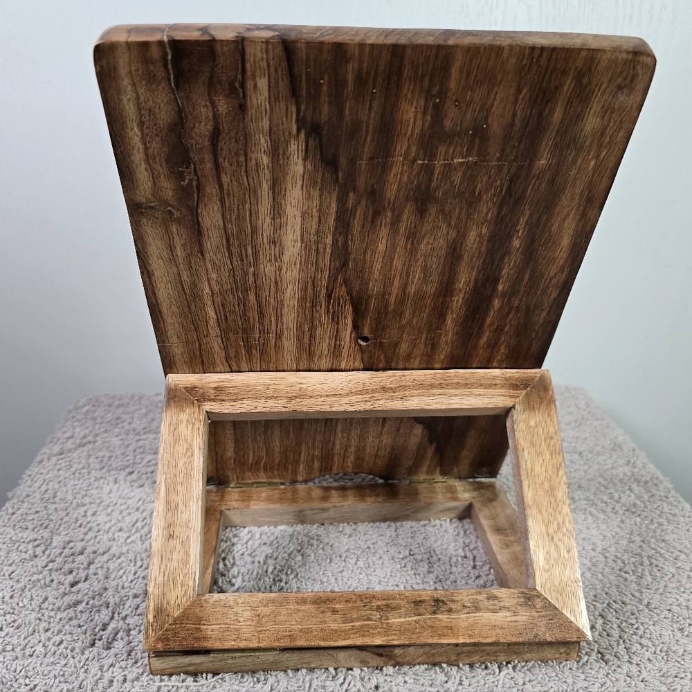 Carved Wooden Book Stand - Picture 5 of 12